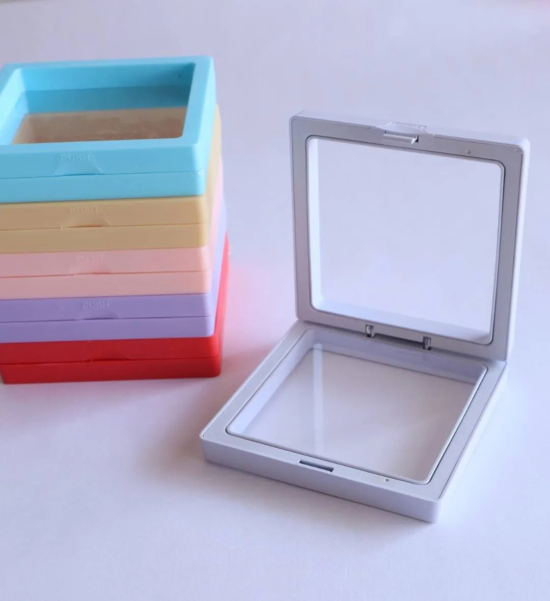 Floating Display Frame | Transparent 3D Showcase | Size: 9x9cm